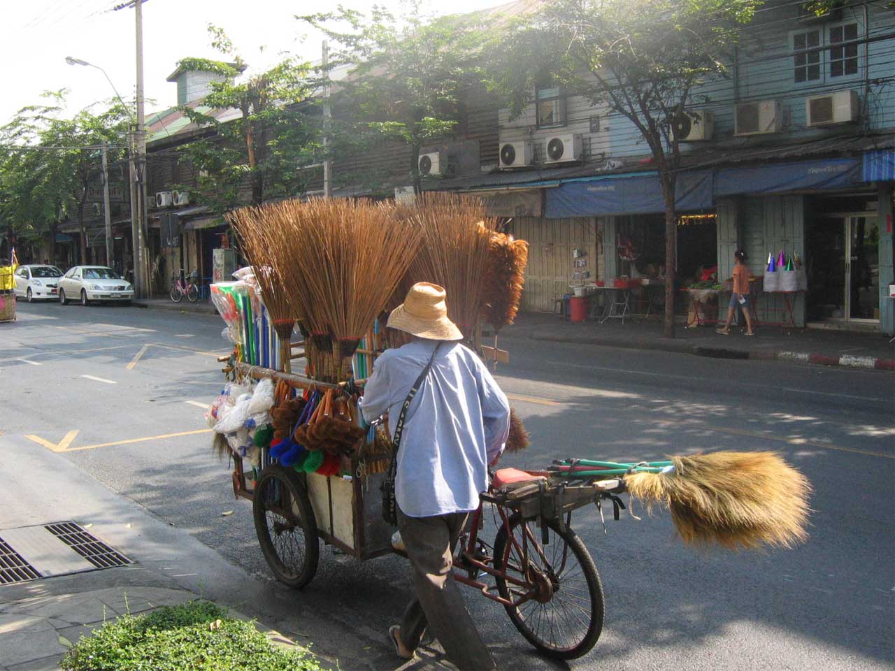 broom-pusher.jpg